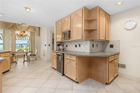 House in Ormond Beach, Florida 2 bedrooms, 285.02 sq.m. № 1893864 - photo 19