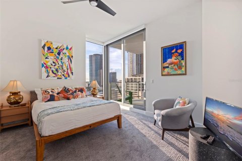 Condominio en venta en Saint Petersburg, Florida, 2 dormitorios, 189.15 m2 № 1725773 - foto 27