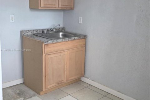 Appartement à louer à Miami, Floride: 1 chambre № 1949894 - photo 3