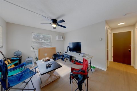 Commercial property in Dunedin, Florida 10 bedrooms, 412.49 sq.m. № 2216123 - photo 27