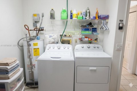 Casa en venta en Delray Beach, Florida, 2 dormitorios, 115.48 m2 № 2043954 - foto 15