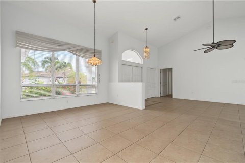 House in Punta Gorda, Florida 3 bedrooms, 239.04 sq.m. № 2198179 - photo 21