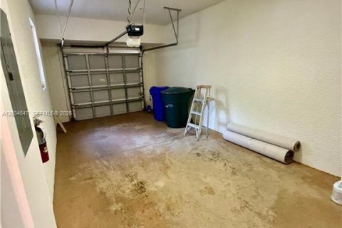 Touwnhouse à vendre à Fort Myers, Floride: 3 chambres № 2068640 - photo 5