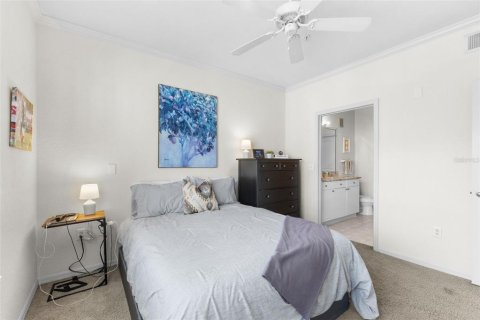 Condo in Tampa, Florida, 2 bedrooms  № 1839959 - photo 22