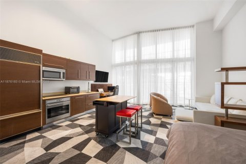 Condominio en alquiler en Miami, Florida, 53.42 m2 № 1926942 - foto 4
