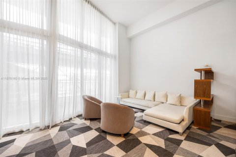 Condominio en alquiler en Miami, Florida, 53.42 m2 № 1926942 - foto 9