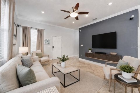 House in Tampa, Florida 3 bedrooms, 143.81 sq.m. № 2230606 - photo 5