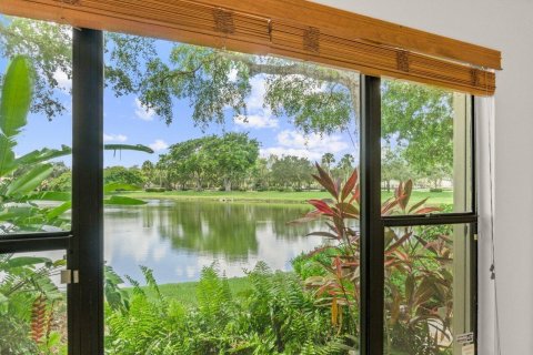 Touwnhouse à louer à Deerfield Beach, Floride: 3 chambres, 212.75 m2 № 2409557 - photo 4