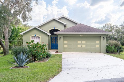 Casa en venta en Lake Wales, Florida, 3 dormitorios, 171.96 m2 № 1941725 - foto 1