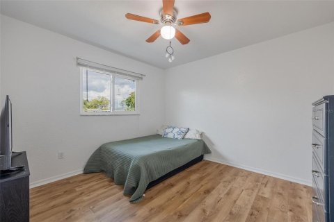 House in Port Charlotte, Florida 3 bedrooms, 150.04 sq.m. № 1717681 - photo 27