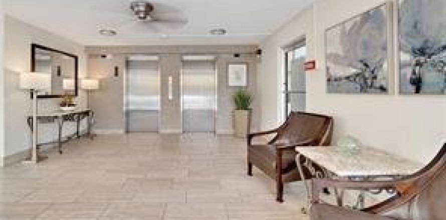 Condominio en Fort Lauderdale, Florida, 2 dormitorios № 1040562