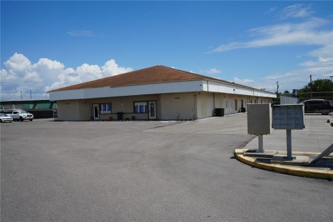 Commercial property in Port Charlotte, Florida 1312.34 sq.m. № 1757242 - photo 1