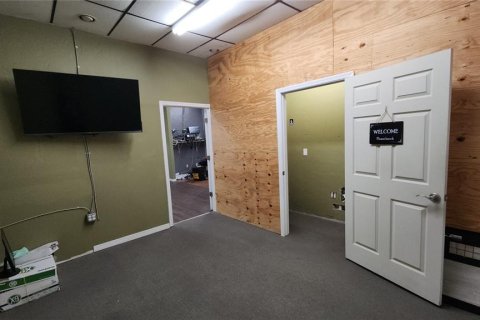 Commercial property in Port Charlotte, Florida 1312.34 sq.m. № 1757242 - photo 11