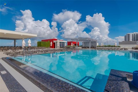 Copropriété à vendre à Hollywood, Floride: 1 chambre, 33.72 m2 № 1035970 - photo 1