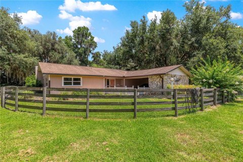 Casa en venta en Ocala, Florida, 3 dormitorios, 146.69 m2 № 2150705 - foto 4
