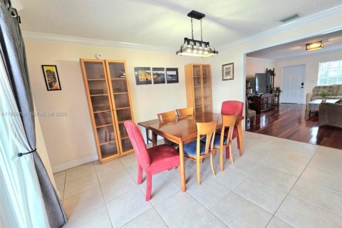 Купить виллу или дом в Форт-Лодердейл, Флорида 4 спальни, 162.67м2, № 2027104 - фото 19