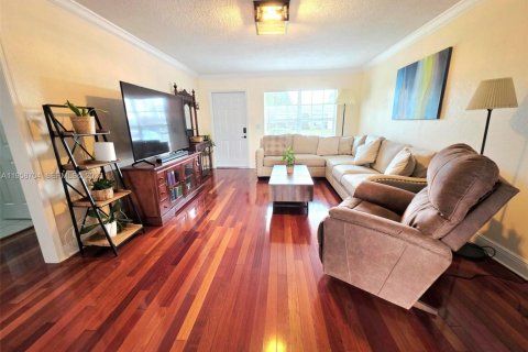 Купить виллу или дом в Форт-Лодердейл, Флорида 4 спальни, 162.67м2, № 2027104 - фото 12