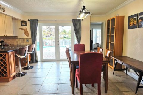 Купить виллу или дом в Форт-Лодердейл, Флорида 4 спальни, 162.67м2, № 2027104 - фото 16