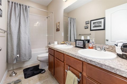 Adosado en venta en Apopka, Florida, 3 dormitorios, 192.77 m2 № 1919366 - foto 27