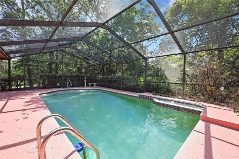 House in Spring Hill, Florida 2 bedrooms, 163.88 sq.m. № 1744968 - photo 29