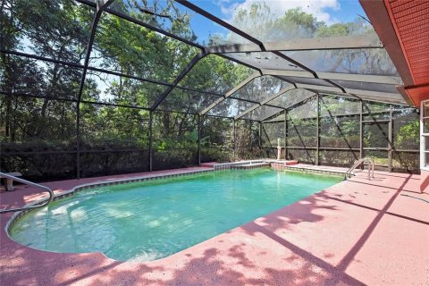 House in Spring Hill, Florida 2 bedrooms, 163.88 sq.m. № 1744968 - photo 30