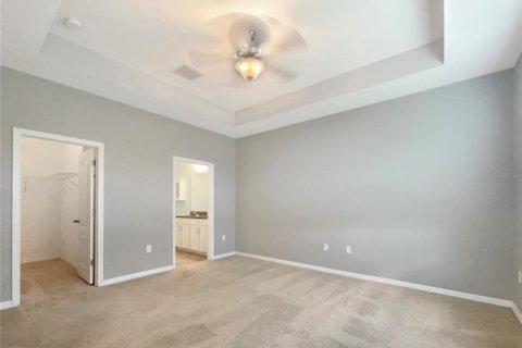 Townhouse in Wesley Chapel, Florida 3 bedrooms, 145.76 sq.m. № 1150448 - photo 17