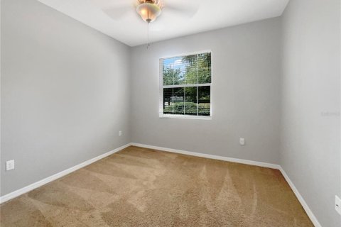 Townhouse in Wesley Chapel, Florida 3 bedrooms, 145.76 sq.m. № 1150448 - photo 5