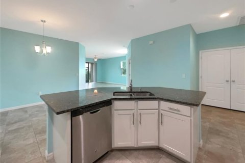 Townhouse in Wesley Chapel, Florida 3 bedrooms, 145.76 sq.m. № 1150448 - photo 20