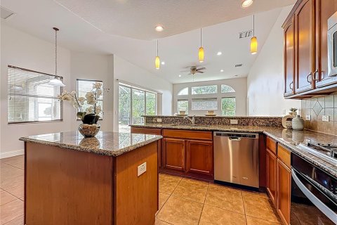 Casa en venta en Tampa, Florida, 4 dormitorios, 263.38 m2 № 1831945 - foto 19