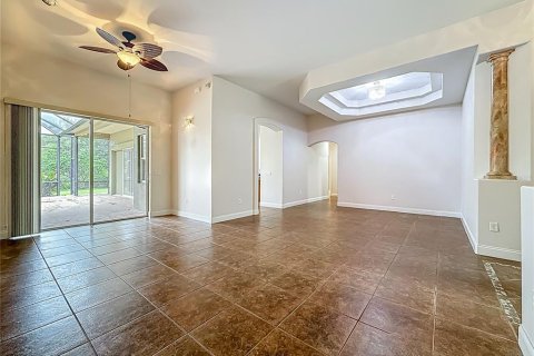 Casa en venta en Tampa, Florida, 4 dormitorios, 263.38 m2 № 1831945 - foto 9