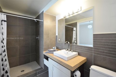 Copropriété à vendre à Miami Beach, Floride: 1 chambre, 51.65 m2 № 1952767 - photo 10