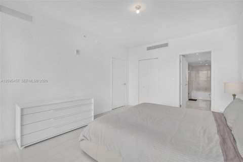 Copropriété à louer à Bay Harbor Islands, Floride: 2 chambres, 118.91 m2 № 2390149 - photo 26