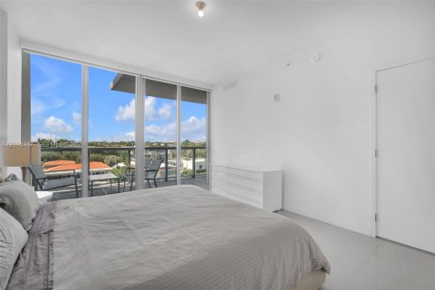 Copropriété à louer à Bay Harbor Islands, Floride: 2 chambres, 118.91 m2 № 2390149 - photo 29