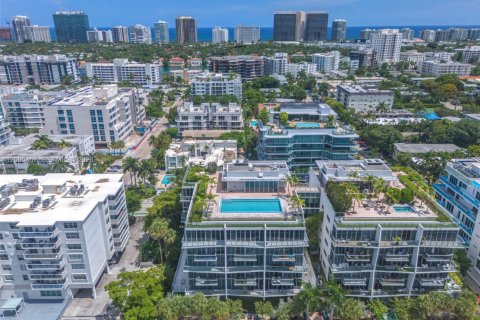 Copropriété à louer à Bay Harbor Islands, Floride: 2 chambres, 118.91 m2 № 2390149 - photo 3