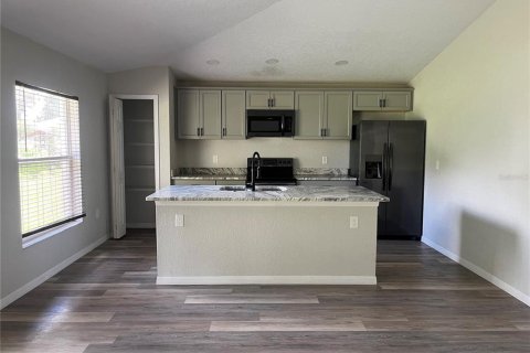 Casa en venta en Fort Meade, Florida, 3 dormitorios, 139.45 m2 № 1858178 - foto 8