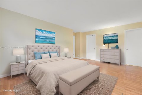 Condo in Boca Raton, Florida, 2 bedrooms  № 1728685 - photo 9