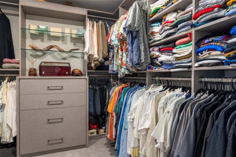 Купить кондоминиум в Сарасота, Флорида 9 комнат, 368.08м2, № 1547063 - фото 26