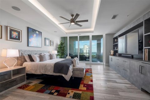 Купить кондоминиум в Сарасота, Флорида 9 комнат, 368.08м2, № 1547063 - фото 19