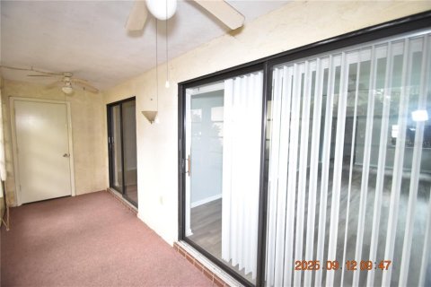 Copropriété à louer à Clearwater, Floride: 2 chambres, 95.69 m2 № 1912353 - photo 11