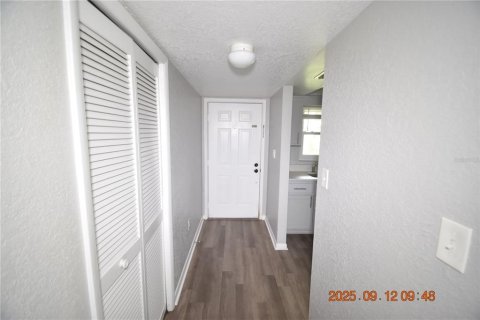 Copropriété à louer à Clearwater, Floride: 2 chambres, 95.69 m2 № 1912353 - photo 12