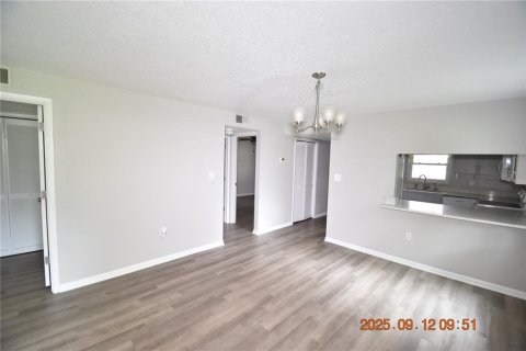 Copropriété à louer à Clearwater, Floride: 2 chambres, 95.69 m2 № 1912353 - photo 22