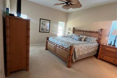 House in Land O' Lakes, Florida 3 bedrooms, 168.99 sq.m. № 2112386 - photo 17