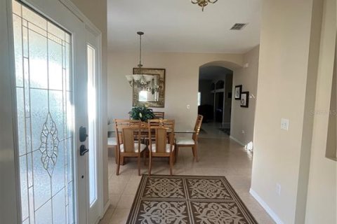 House in Land O' Lakes, Florida 3 bedrooms, 168.99 sq.m. № 2112386 - photo 5