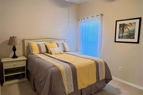 House in Land O' Lakes, Florida 3 bedrooms, 168.99 sq.m. № 2112386 - photo 25