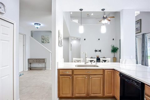 House in Bradenton, Florida 5 bedrooms, 265.98 sq.m. № 1786375 - photo 19