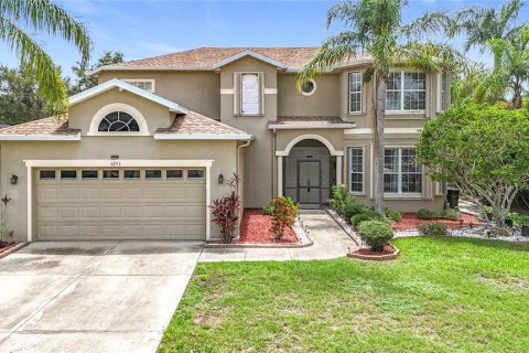House in Bradenton, Florida 5 bedrooms, 265.98 sq.m. № 1786375 - photo 2