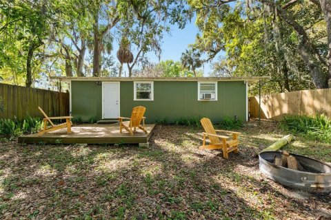 House in Homosassa, Florida 2 bedrooms, 80.17 sq.m. № 1813121 - photo 2