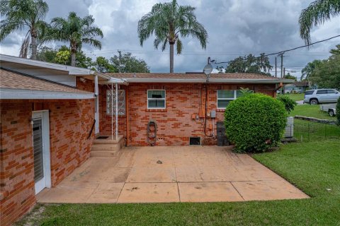 Villa ou maison à vendre à Lakeland, Floride: 3 chambres, 121.98 m2 № 2149453 - photo 28