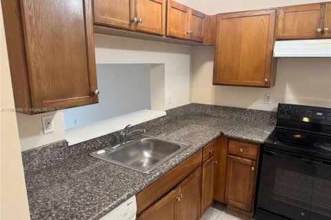 Copropriété à vendre à Miami, Floride: 2 chambres, 109.16 m2 № 1924638 - photo 4