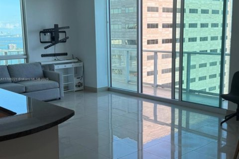 Copropriété à vendre à Miami, Floride: 2 chambres, 104.61 m2 № 1716191 - photo 9